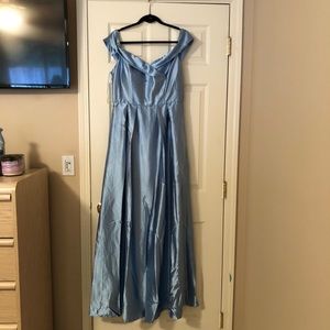 Off-shoulder Formal Dress